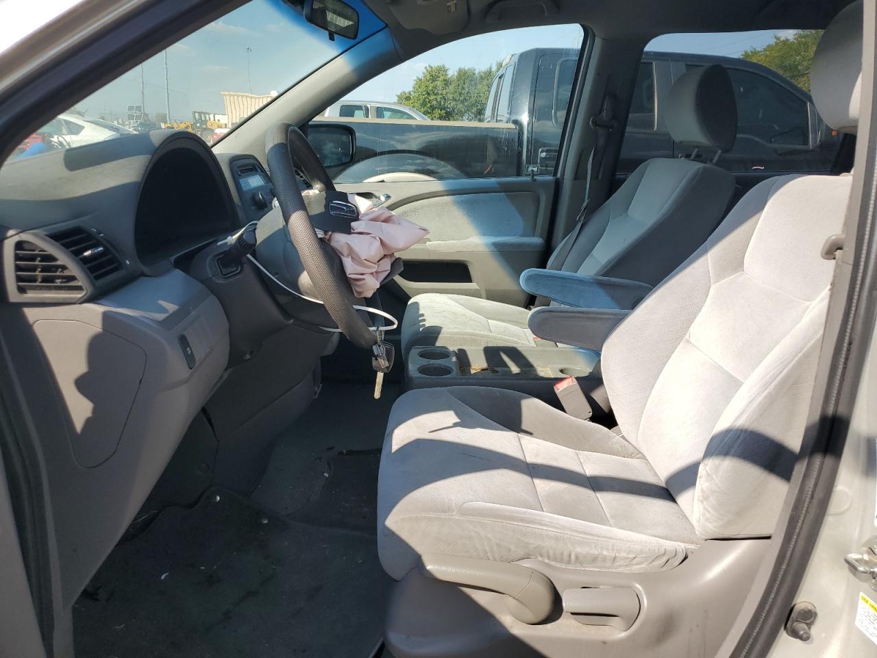 2009 Honda Odyssey Lx VIN: 5FNRL38209B013125 Lot: 81347675