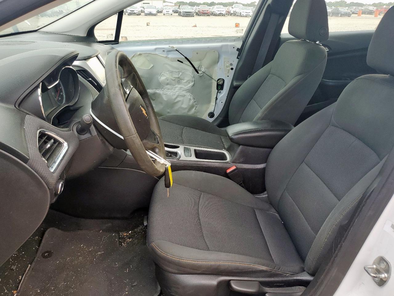 2017 Chevrolet Cruze Ls VIN: 1G1BC5SM2H7164651 Lot: 84215235