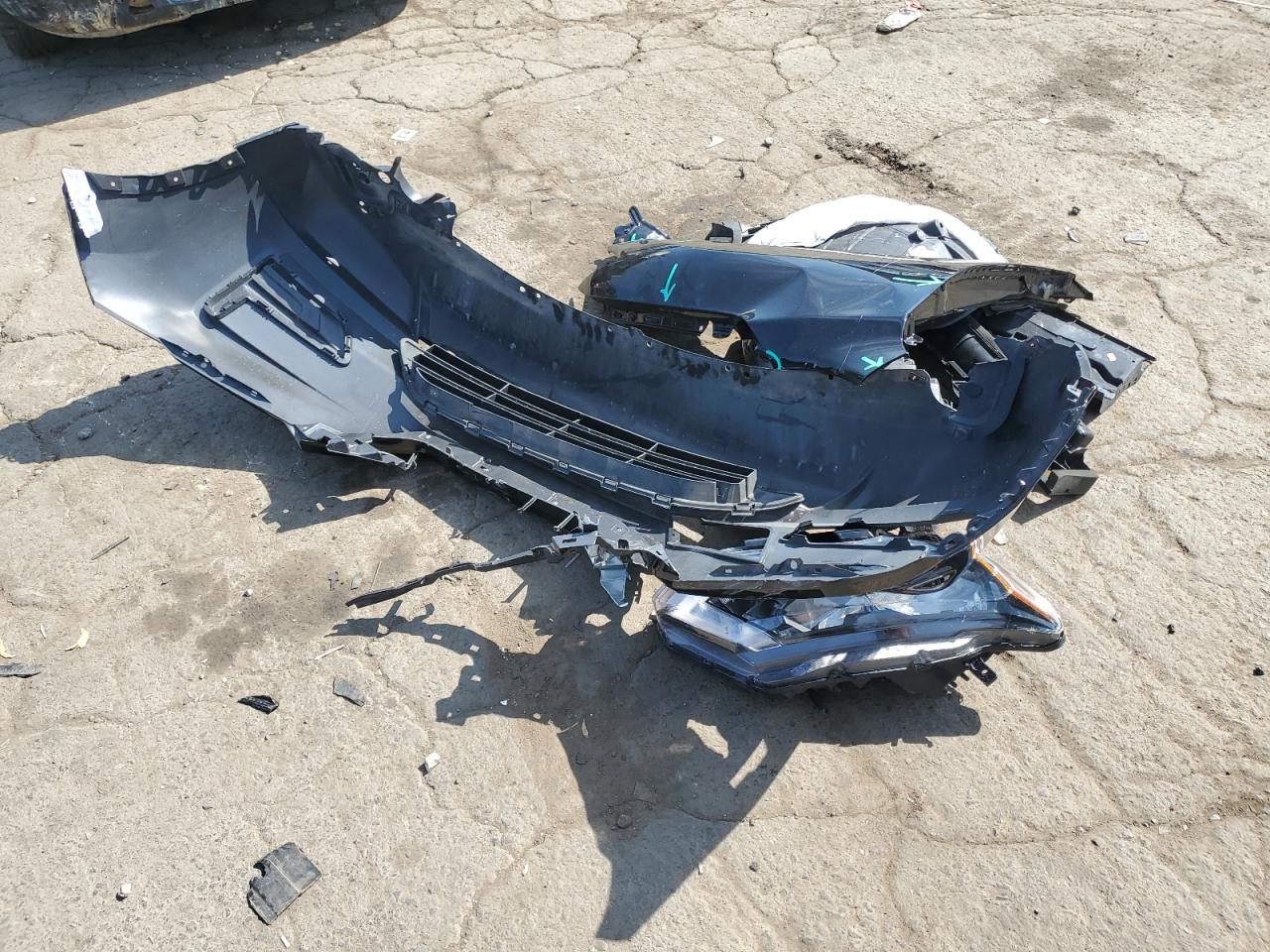 2017 Nissan Rogue S VIN: KNMAT2MV4HP573824 Lot: 81488755