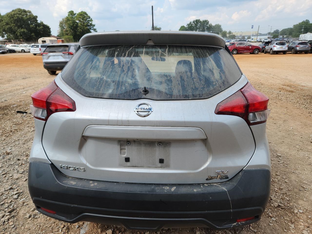 2019 Nissan Kicks S VIN: 3N1CP5CU5KL555054 Lot: 80567455