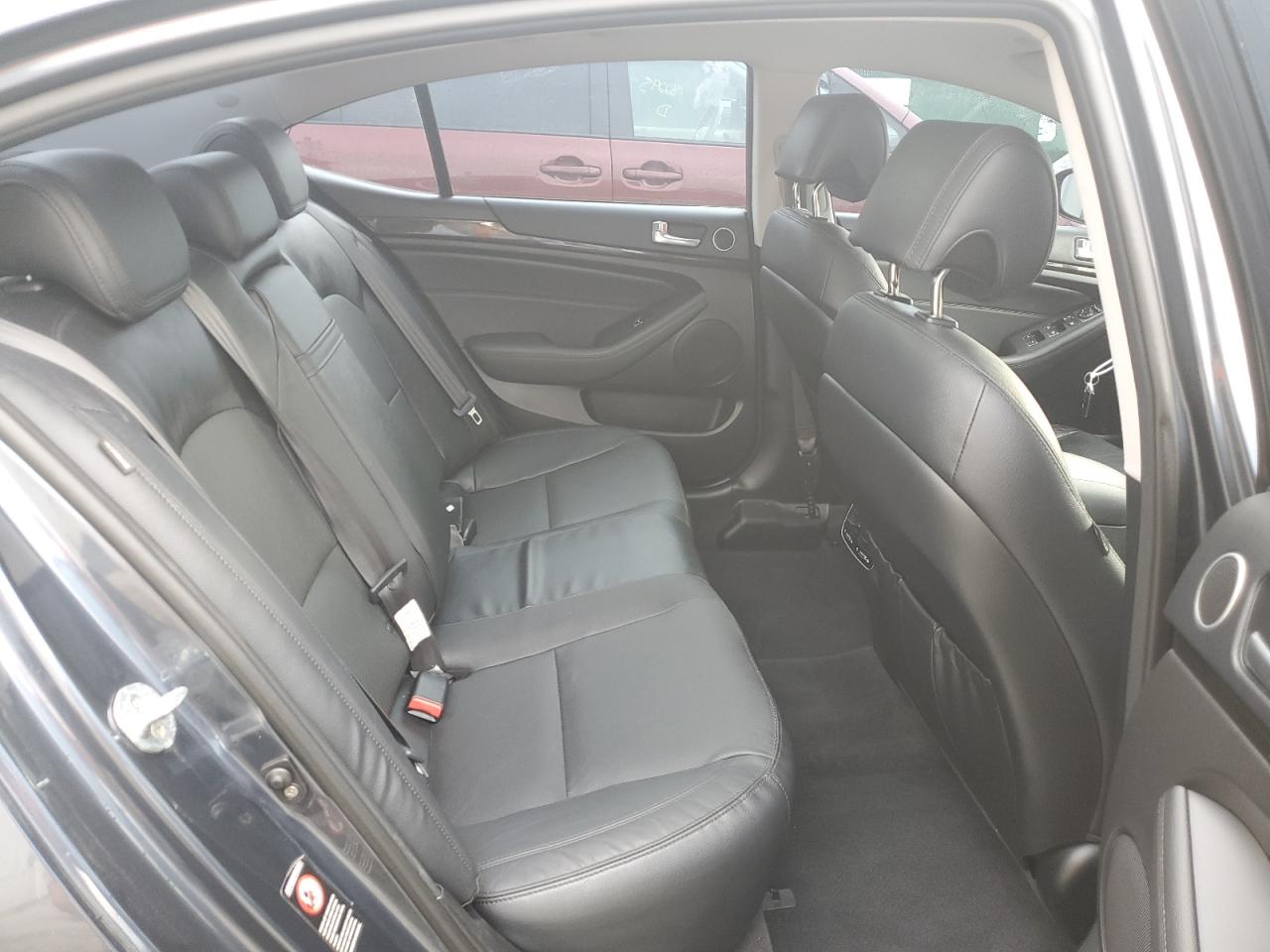 2015 Kia Cadenza Premium VIN: KNALN4D70F5195183 Lot: 80668265
