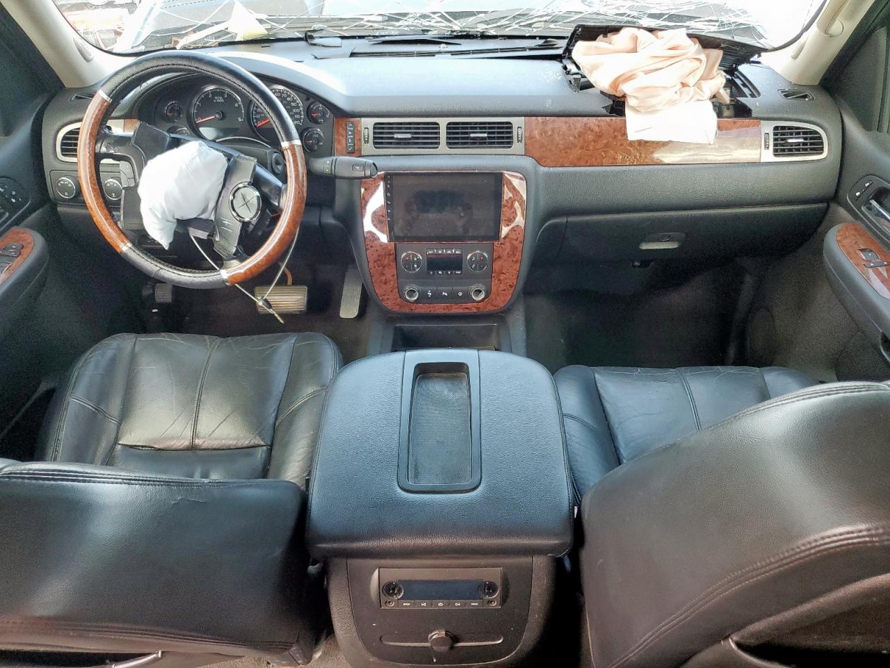 2008 Chevrolet Silverado K2500 Heavy Duty VIN: 1GCHK236X8F128943 Lot: 81725495