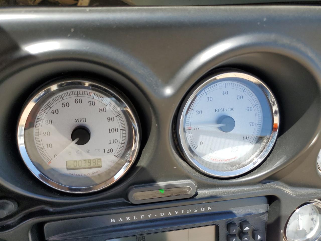 2012 Harley-Davidson Flhx Street Glide VIN: 1HD1KBM31CB625724 Lot: 84042585