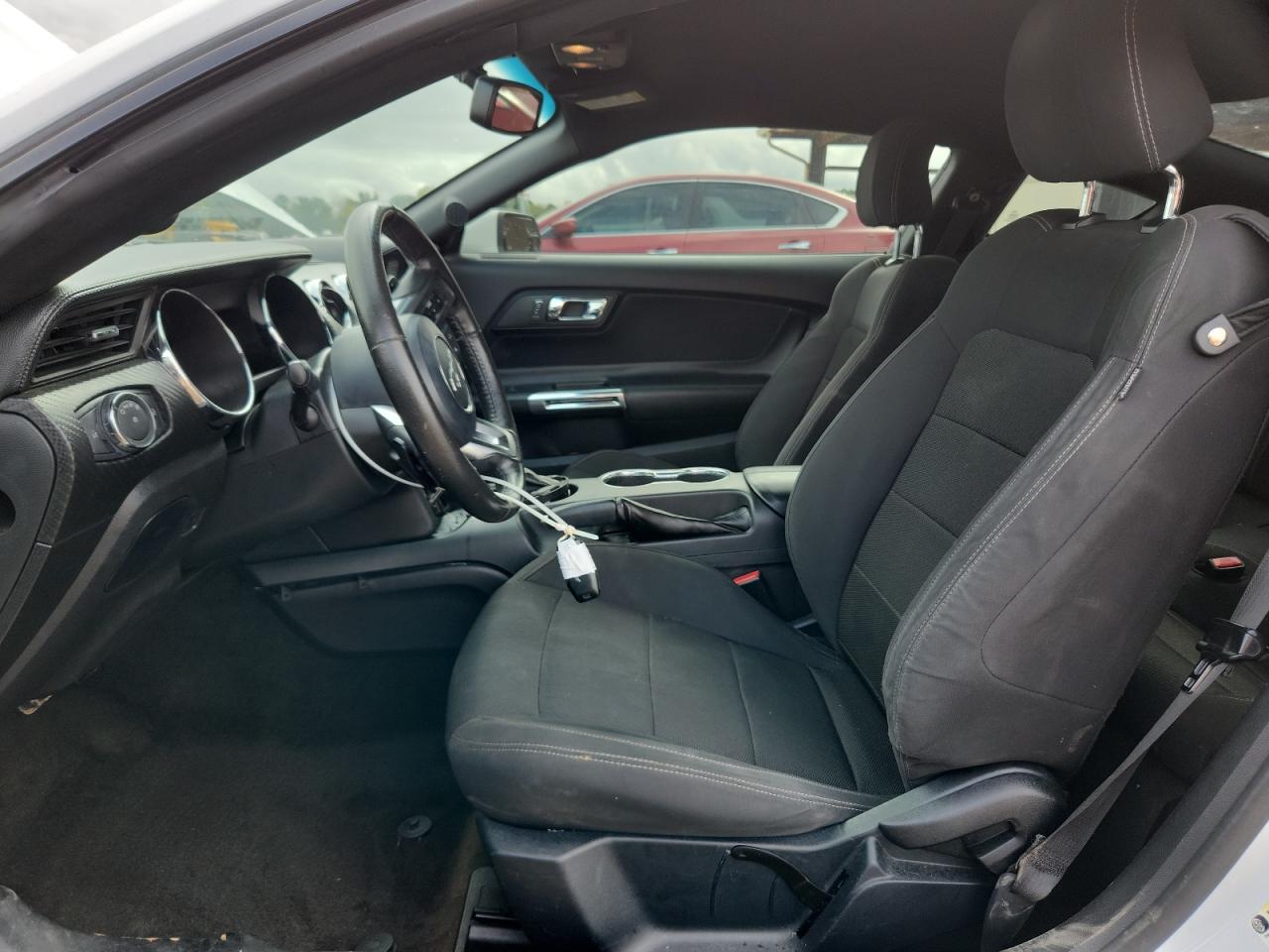 2016 Ford Mustang VIN: 1FA6P8AM7G5232247 Lot: 83883265