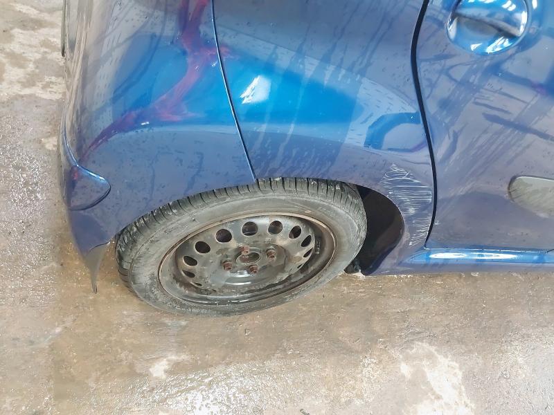 2007 TOYOTA AYGO BLUE