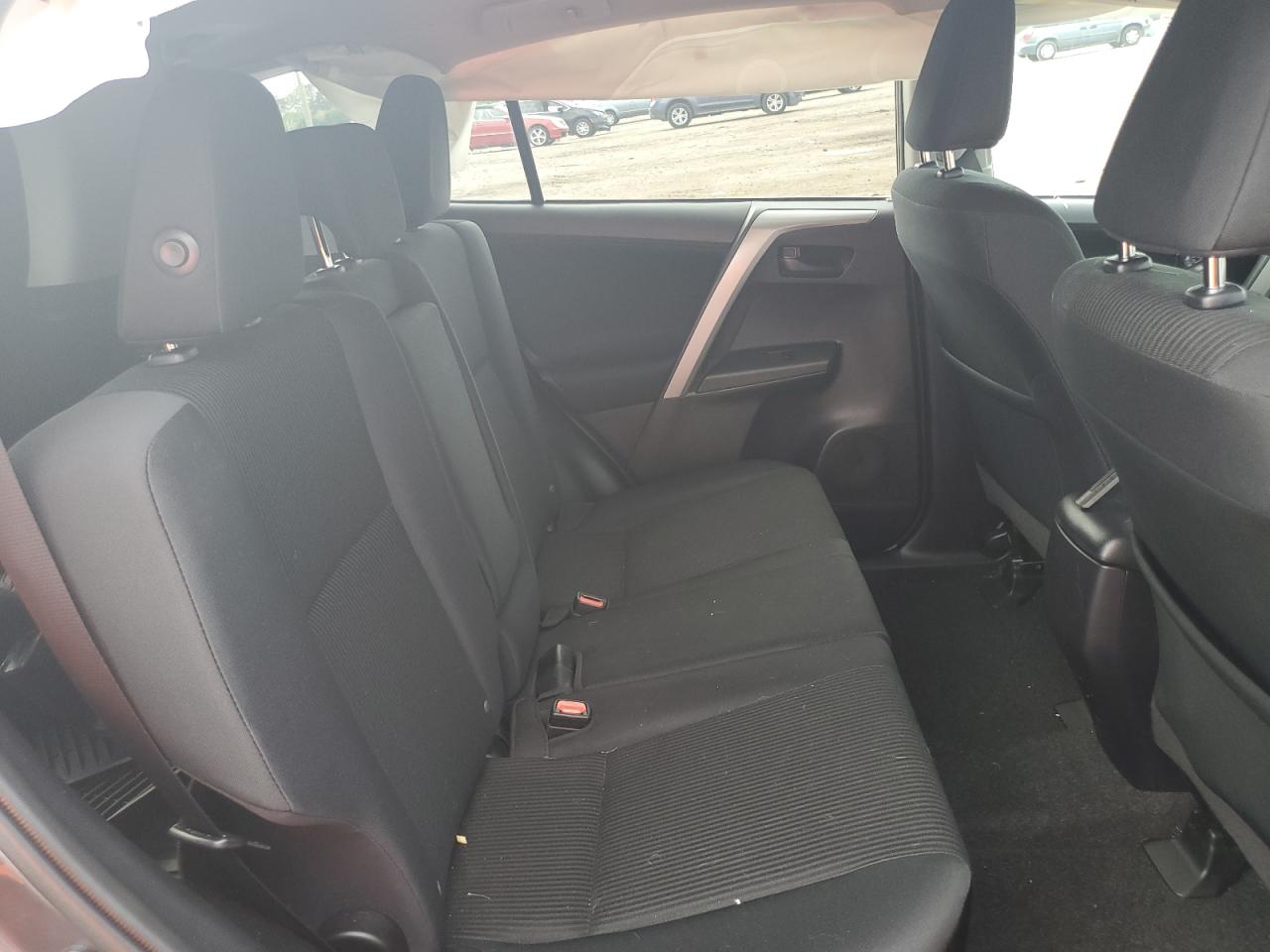 2017 Toyota Rav4 Le VIN: 2T3ZFREV7HW350361 Lot: 82025445