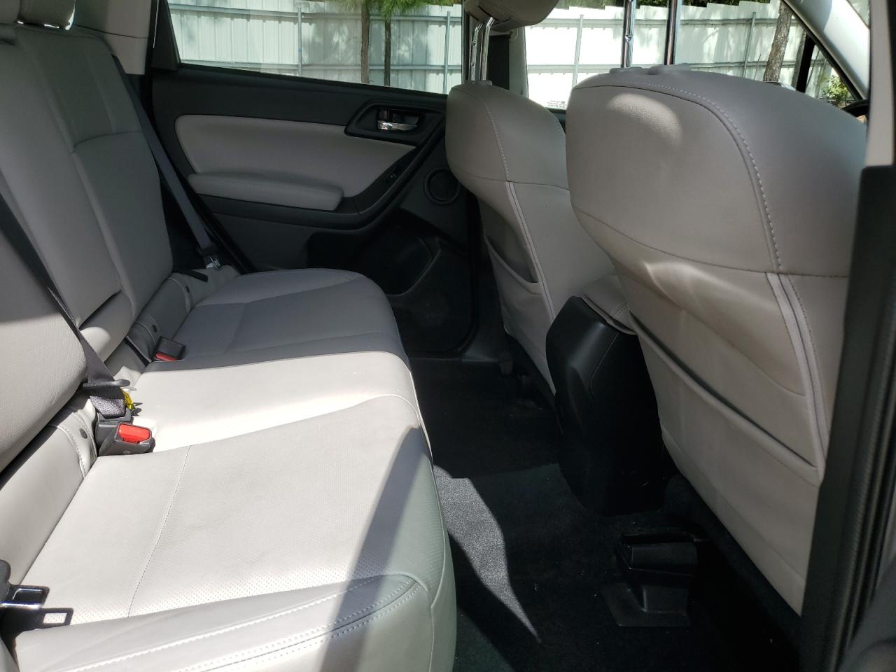 2017 Subaru Forester 2.5I Limited VIN: JF2SJALC7HH584610 Lot: 70400525