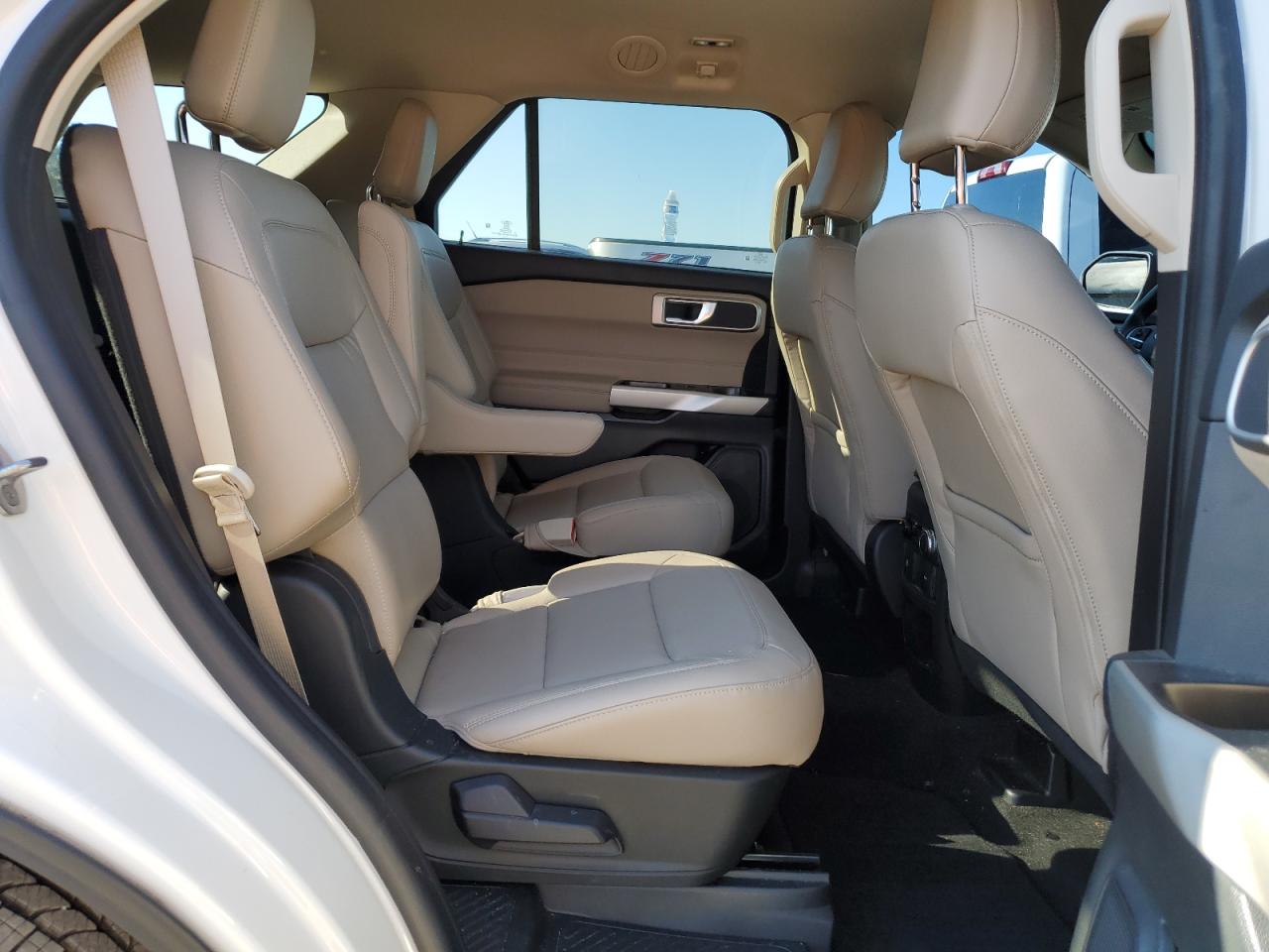 2021 Ford Explorer Xlt VIN: 1FMSK7DH0MGA12007 Lot: 81933855