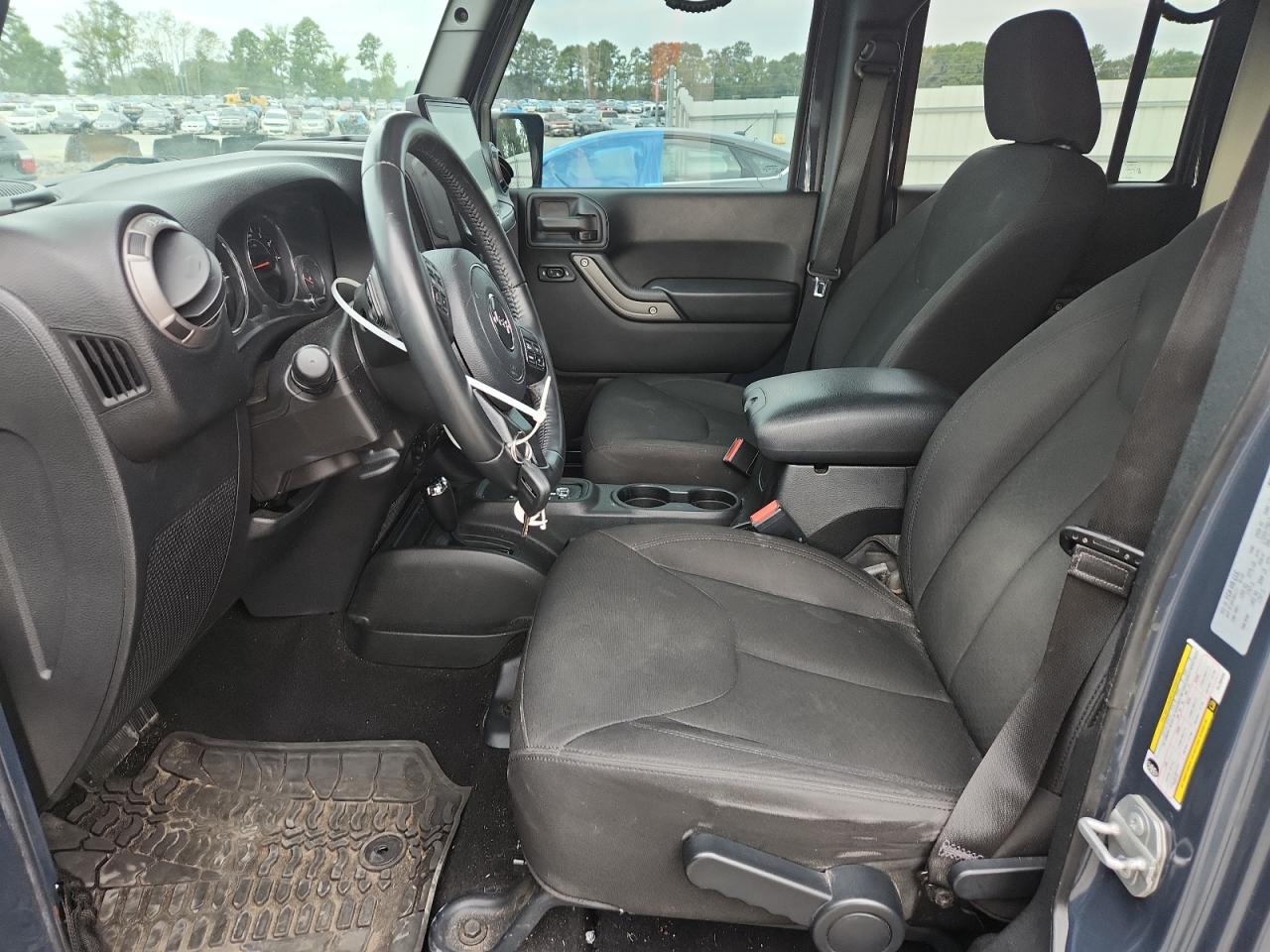 2016 Jeep Wrangler Unlimited Sport VIN: 1C4BJWDG2GL288306 Lot: 80955055