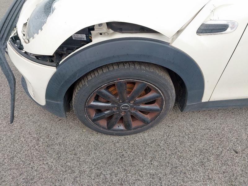 2015 MINI COOPER 