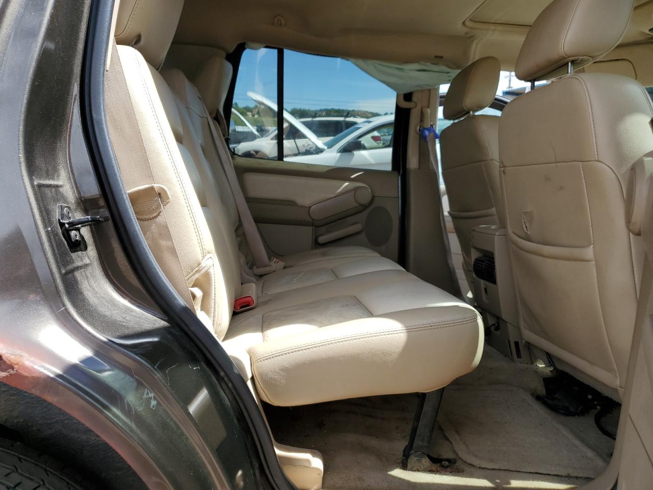 2008 Ford Explorer Eddie Bauer VIN: 1FMEU74E18UA58725 Lot: 71979395