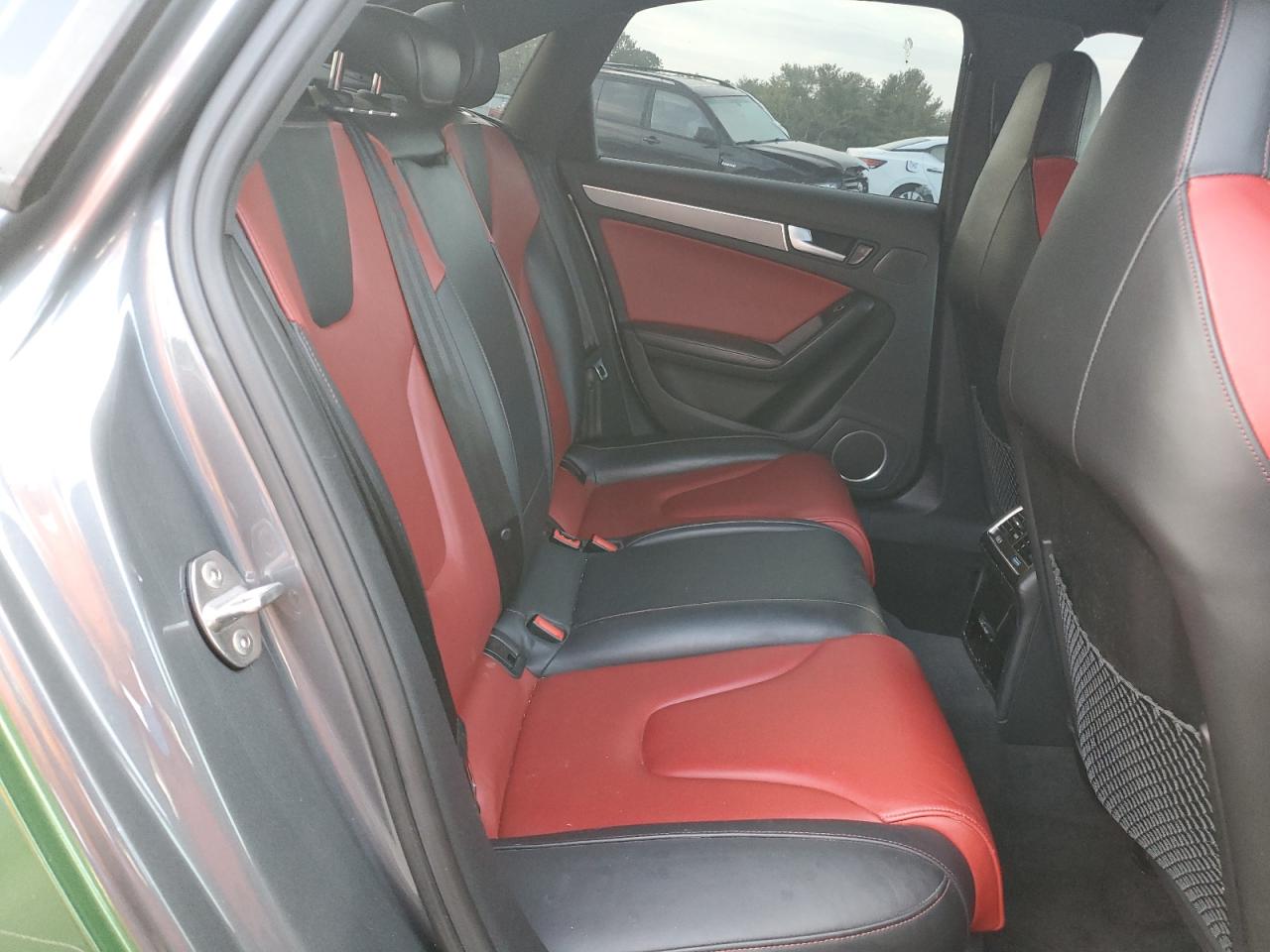 2013 Audi S4 Premium Plus VIN: WAUDGAFL3DA099690 Lot: 81472715