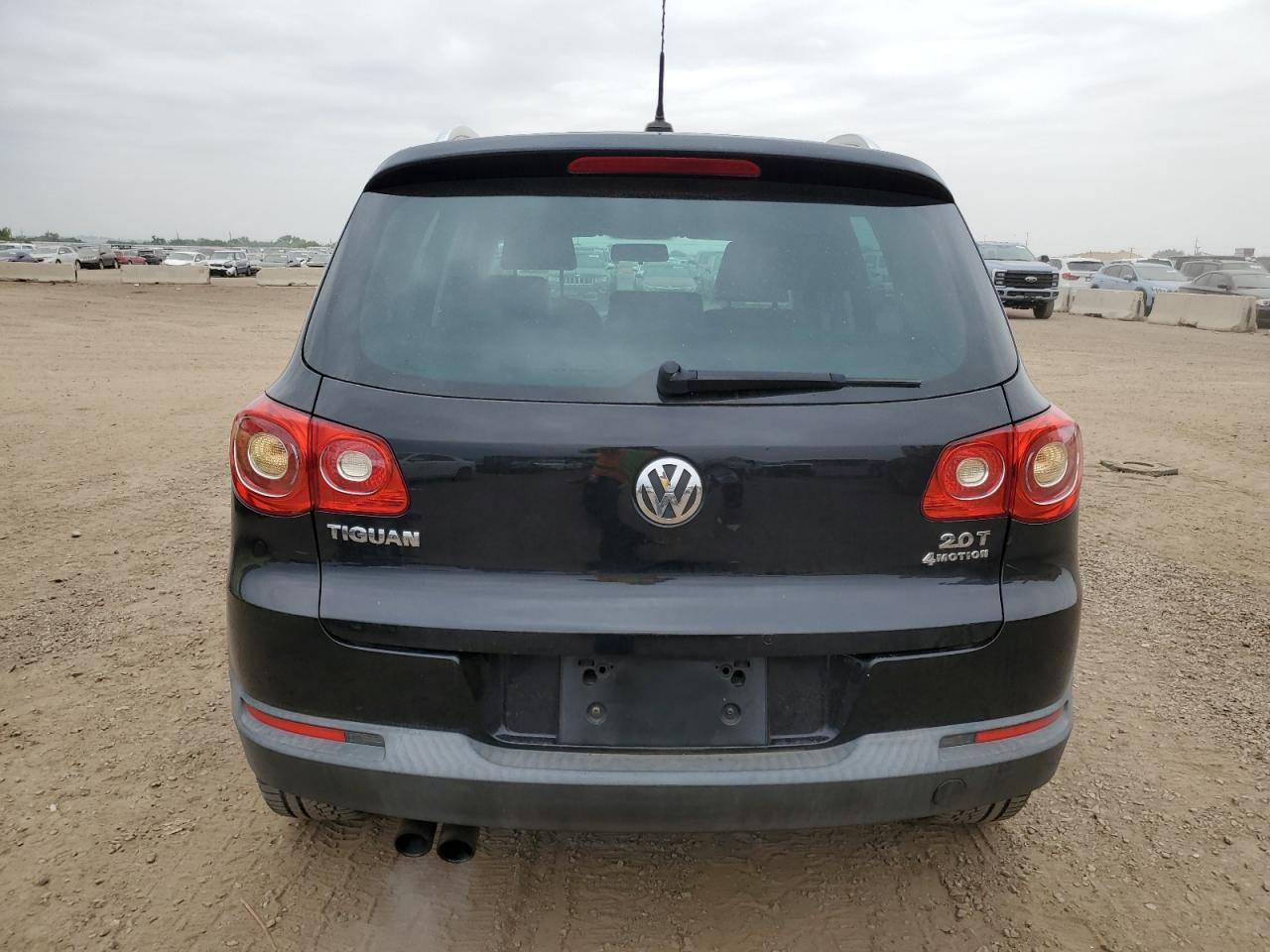 2011 Volkswagen Tiguan S VIN: WVGBV7AX9BW521874 Lot: 70877645