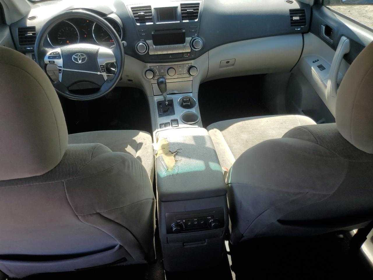 2012 Toyota Highlander Base VIN: 5TDBK3EH5CS113155 Lot: 84223695