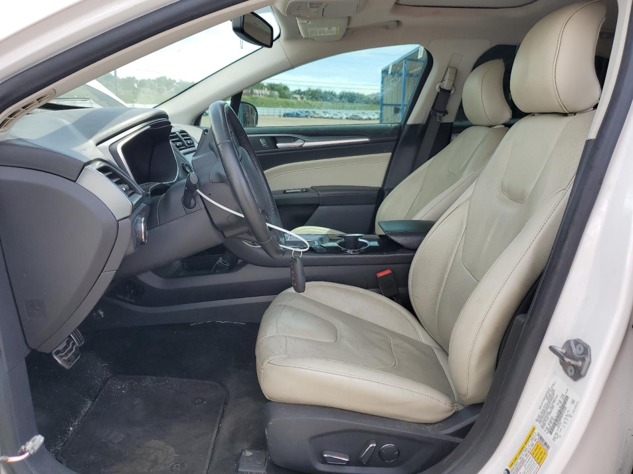 2016 Ford Fusion Titanium VIN: 3FA6P0K98GR125250 Lot: 71992055