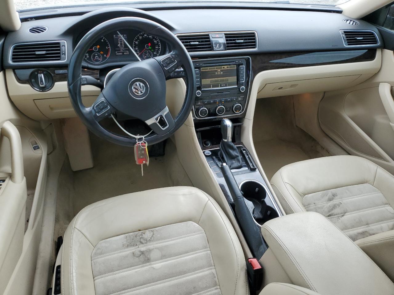 2014 Volkswagen Passat Sel VIN: 1VWCN7A36EC089799 Lot: 84589595