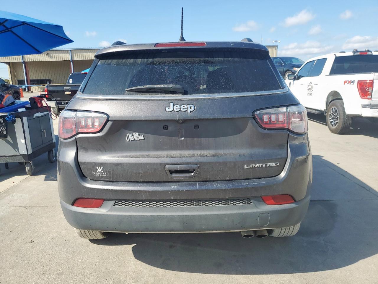 2019 Jeep Compass Limited VIN: 3C4NJCCB7KT663122 Lot: 80755285