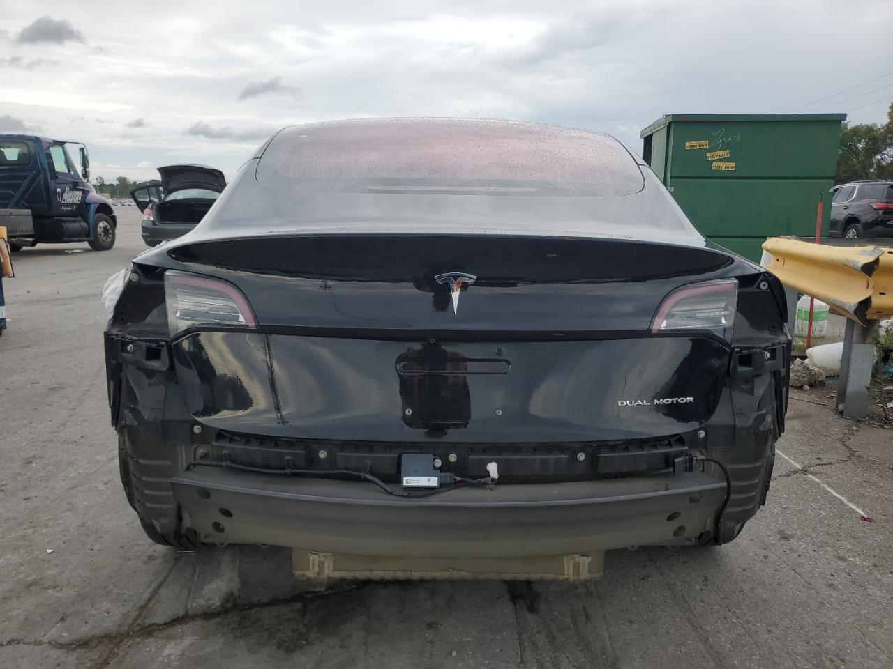 2018 Tesla Model 3 VIN: 5YJ3E1EB0JF178556 Lot: 82127915