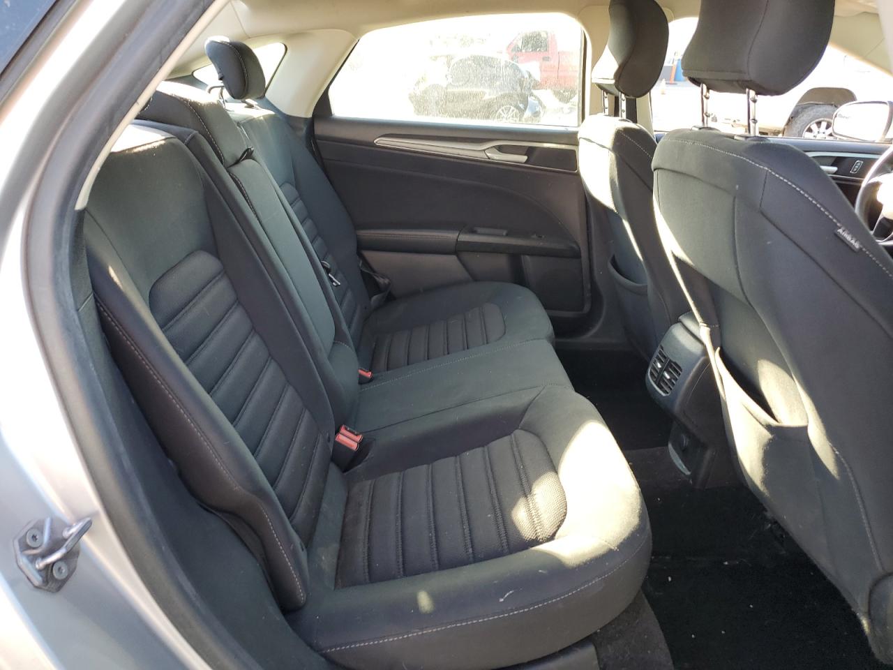 2018 Ford Fusion Se VIN: 3FA6P0HD2JR241336 Lot: 84233685