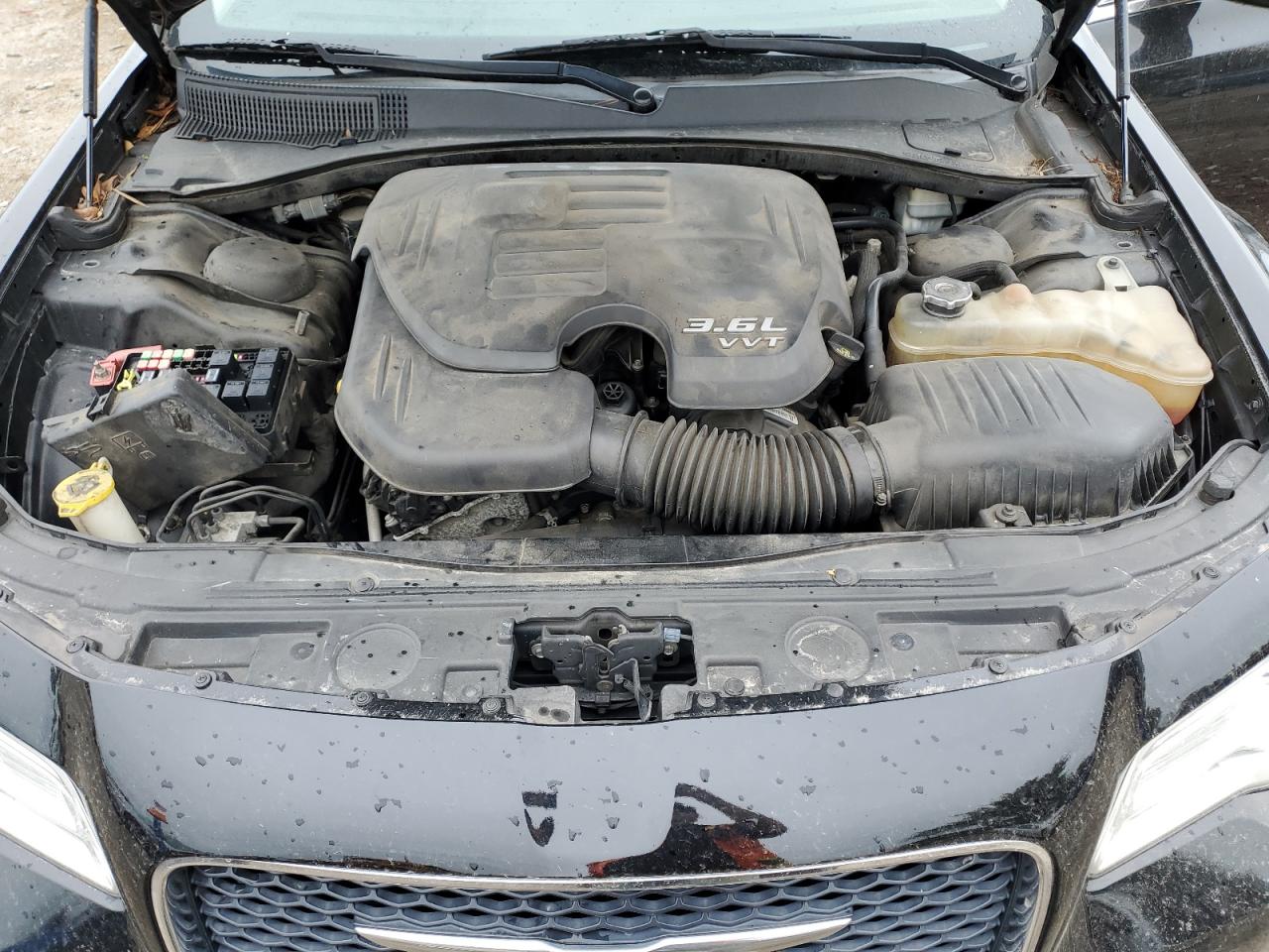 2015 Chrysler 300 Limited VIN: 2C3CCAAG1FH898848 Lot: 80983625