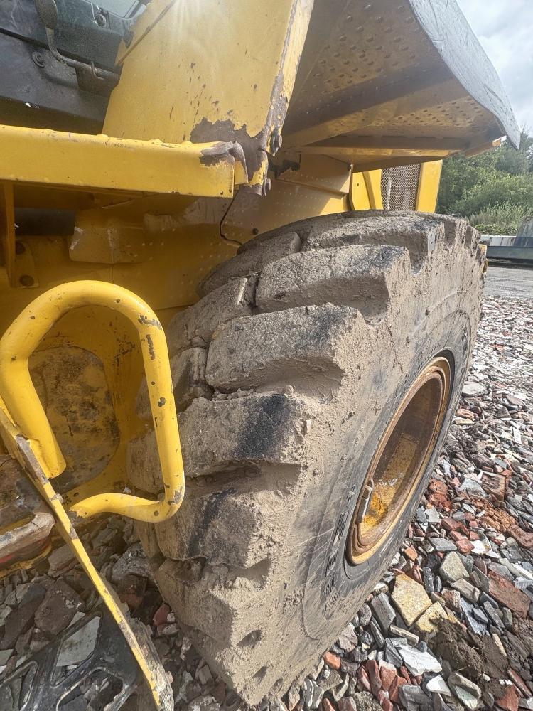 2015 CATERPILLAR  