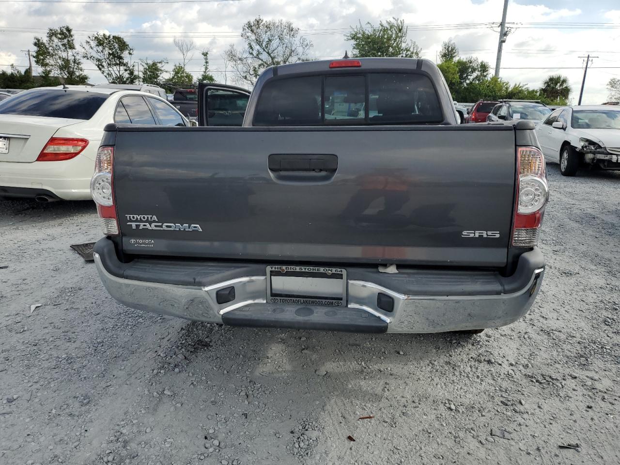 2015 Toyota Tacoma Access Cab VIN: 5TFTX4CN1FX058738 Lot: 84788105