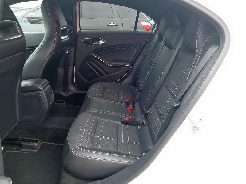 2013 MERCEDES-BENZ A180 BLUEEFFICIENCY SPORT 
