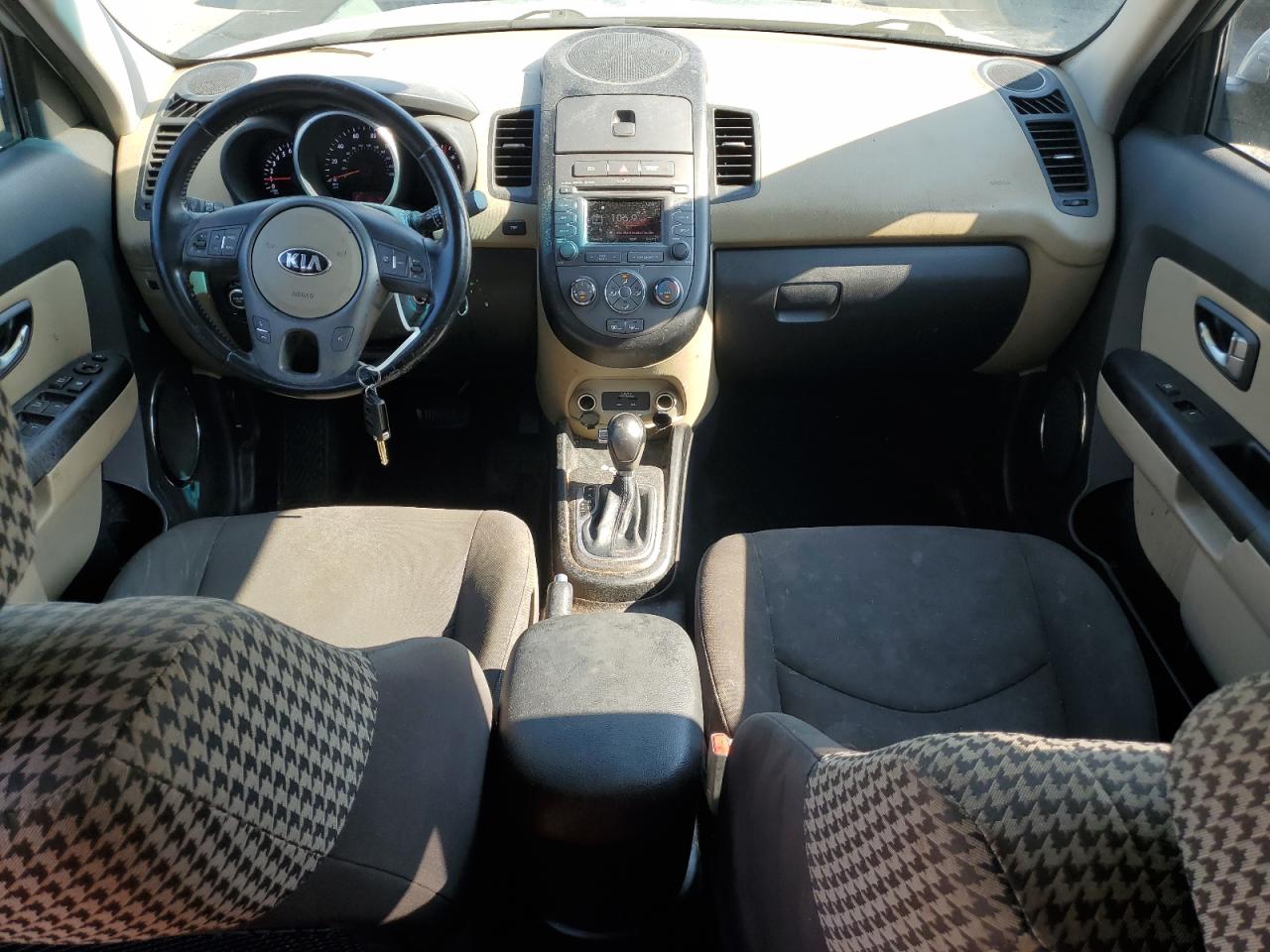 2013 Kia Soul + VIN: KNDJT2A69D7536078 Lot: 81331445