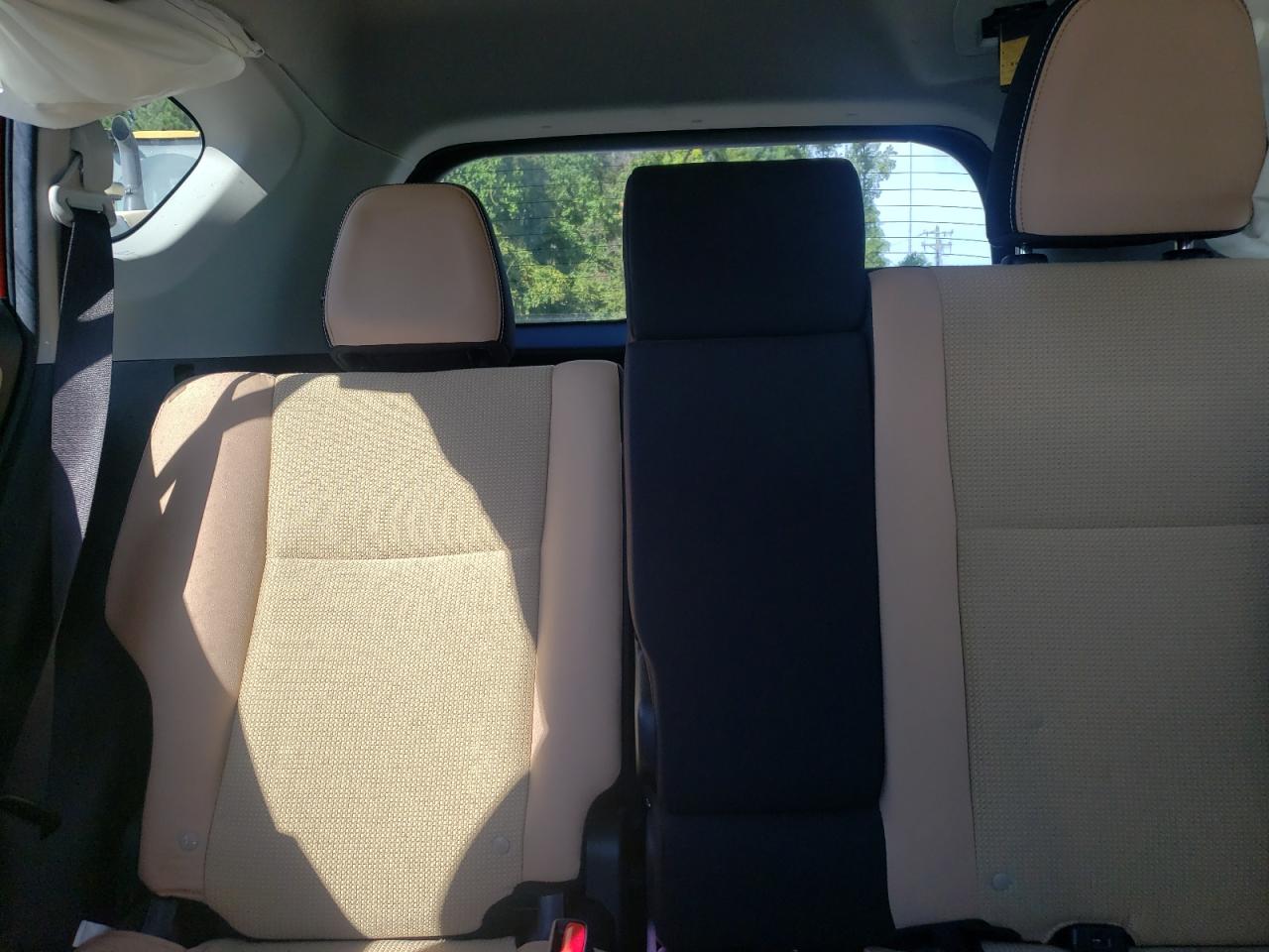 2017 Toyota Rav4 Xle VIN: JTMRFREV1HJ118367 Lot: 81749895