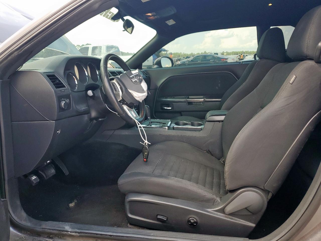 2014 Dodge Challenger Sxt VIN: 2C3CDYAG6EH266853 Lot: 71193375