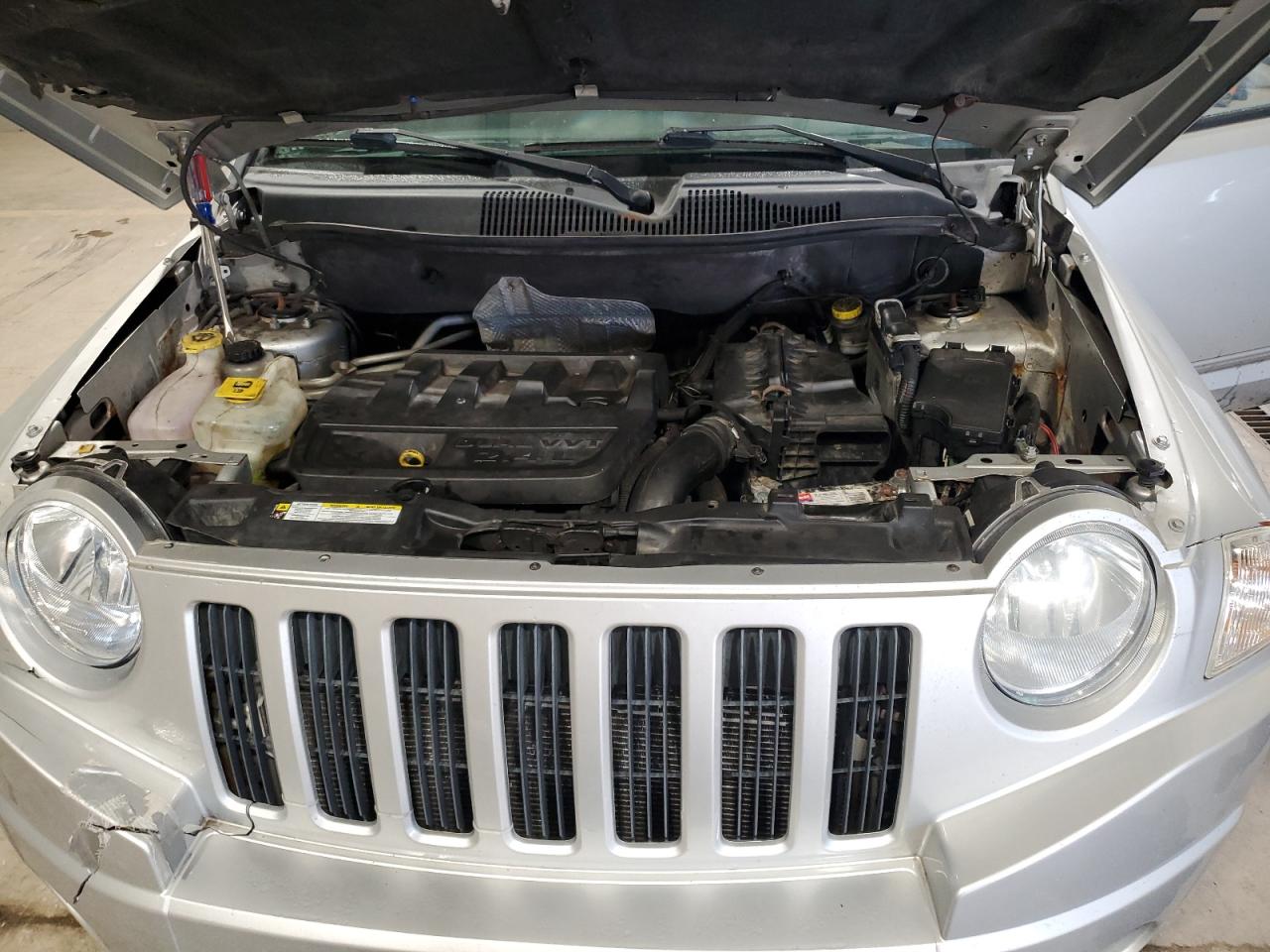 2009 Jeep Compass Sport VIN: 1J4FF47B39D201169 Lot: 80141555