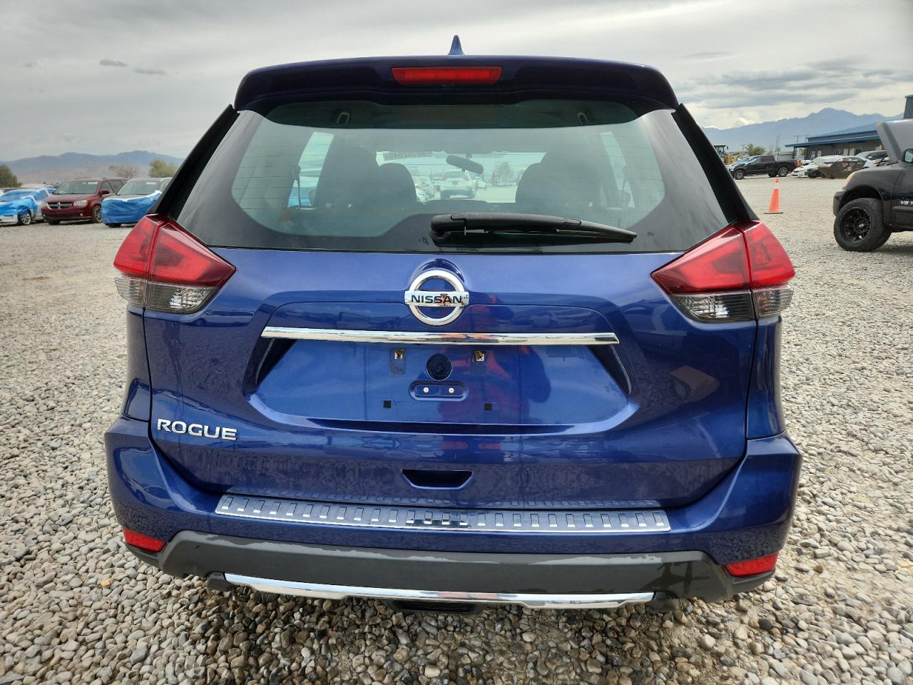 2018 Nissan Rogue S VIN: 5N1AT2MT6JC718739 Lot: 80352645