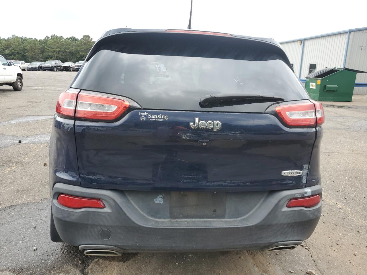 2015 Jeep Cherokee Latitude VIN: 1C4PJLCS6FW670846 Lot: 83973955