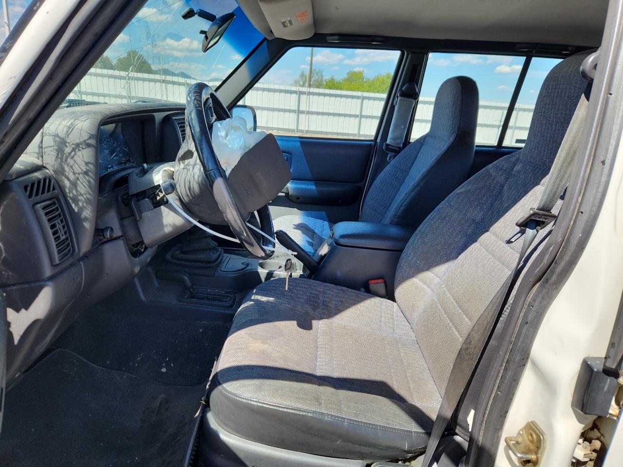 1999 Jeep Cherokee Sport VIN: 1J4FF68S2XL546660 Lot: 80394235