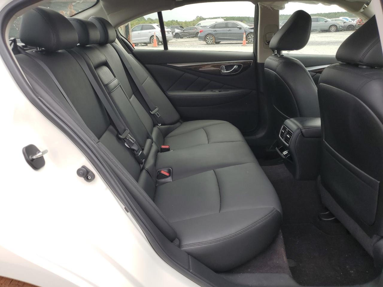 2018 Infiniti Q50 Luxe VIN: JN1EV7AR6JM431209 Lot: 81946375