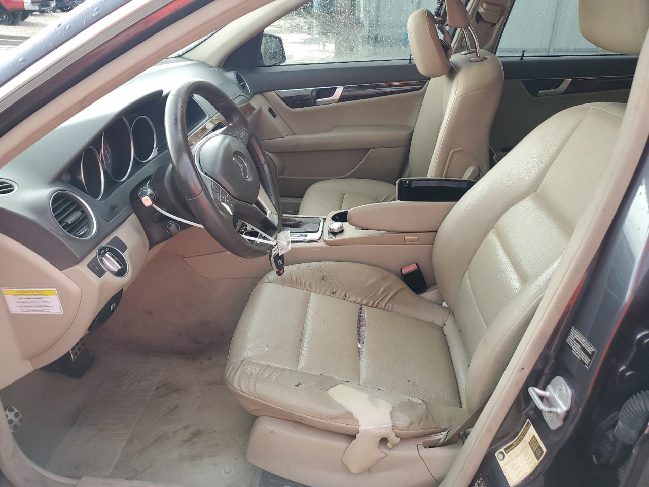 2013 Mercedes-Benz C 250 VIN: WDDGF4HB1DR242880 Lot: 80077555