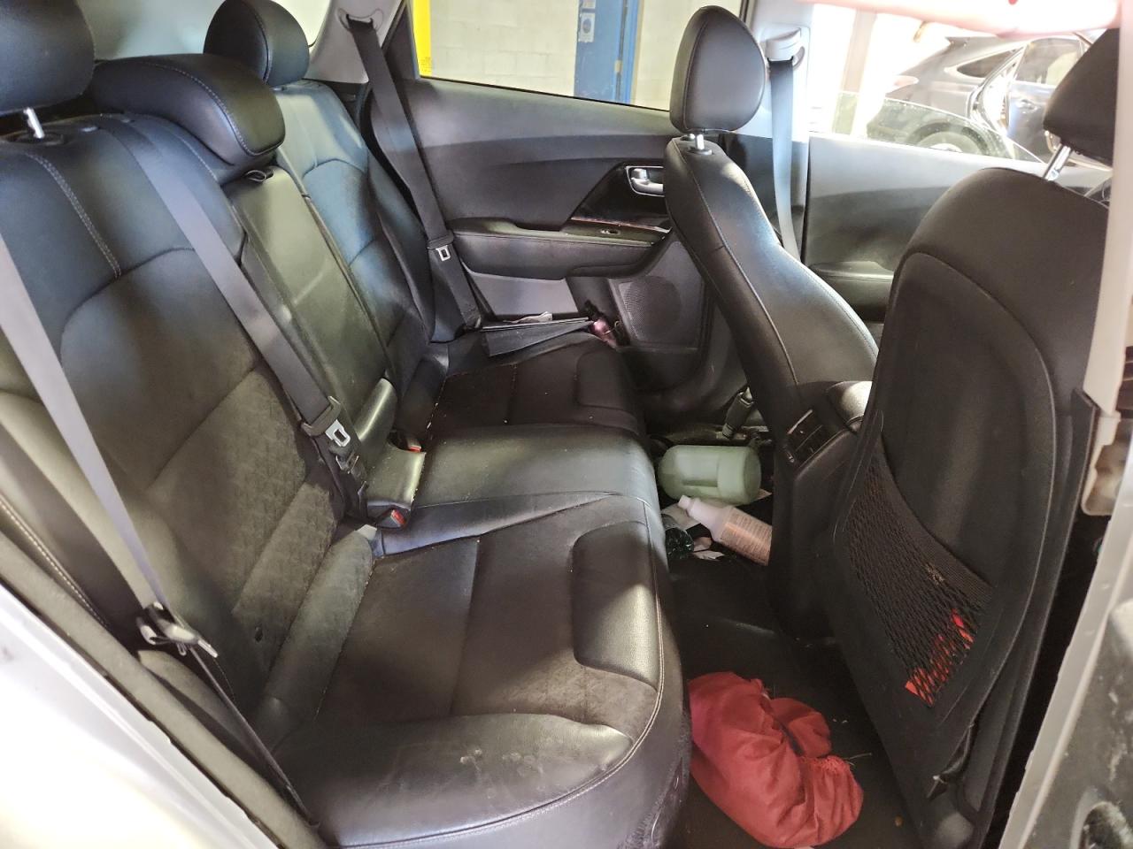 2020 Kia Niro Touring VIN: KNDCC3LC7L5428702 Lot: 71707085