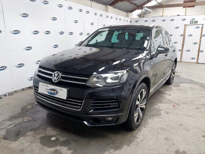 2014 VOLKSWAGEN TOUAREG V6 R-LINE TDI BMT  for sale at Copart BELFAST