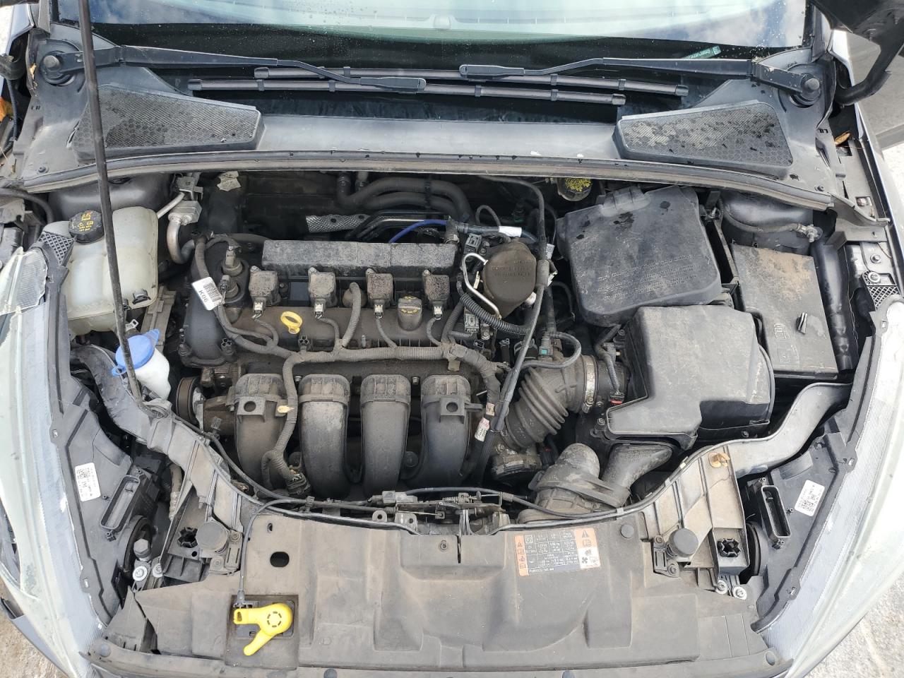 2015 Ford Focus Se VIN: 1FADP3K28FL300525 Lot: 82084655