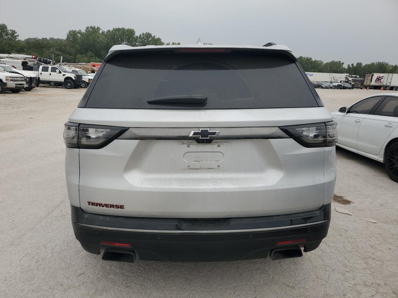 2018 Chevrolet Traverse Premier VIN: 1GNERKKW9JJ100786 Lot: 71393895