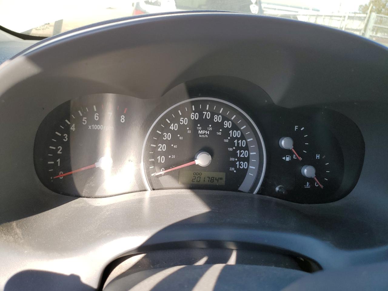 2006 Kia Sedona Ex VIN: KNDMB233066084436 Lot: 84387995