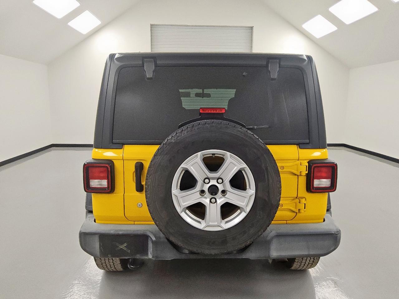 2018 Jeep Wrangler Unlimited Sport VIN: 1C4HJXDG1JW298136 Lot: 80844115