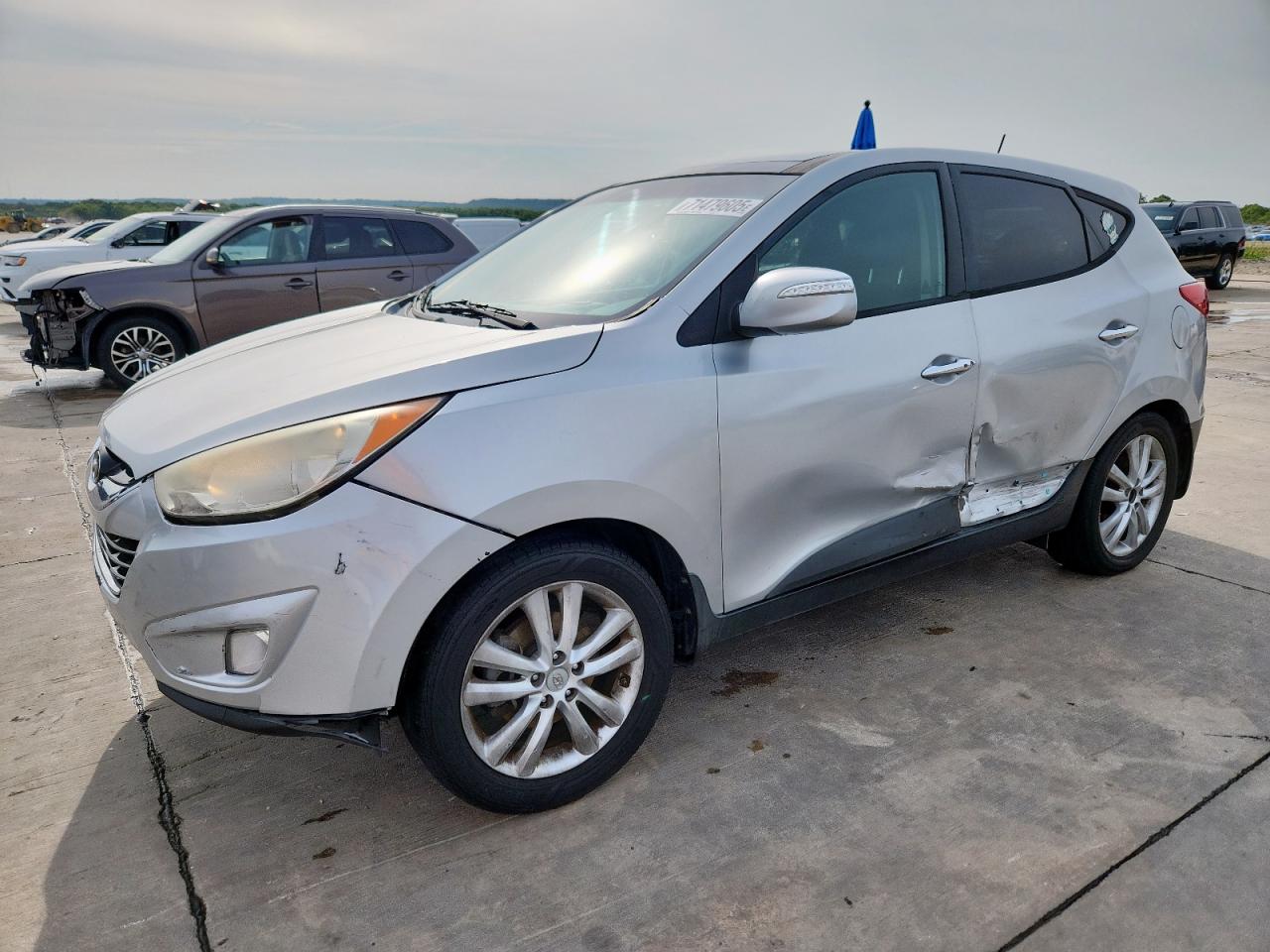 2013 Hyundai Tucson Gls silver null gas KM8JU3AC7DU566198 photo #1