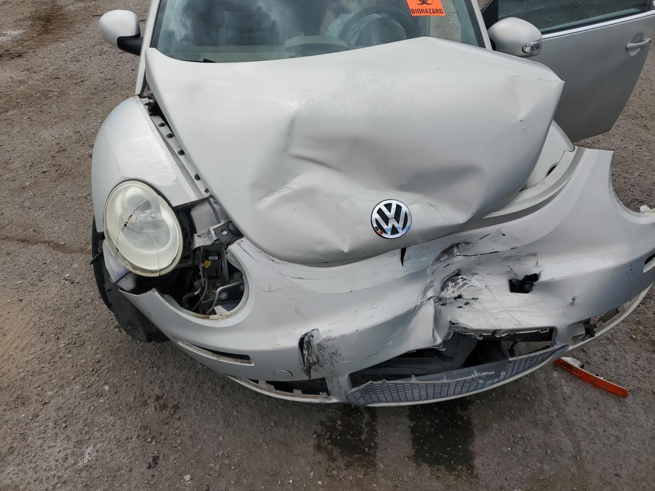 2009 Volkswagen New Beetle Blush Edition VIN: 3VWSF31Y19M410388 Lot: 71684645