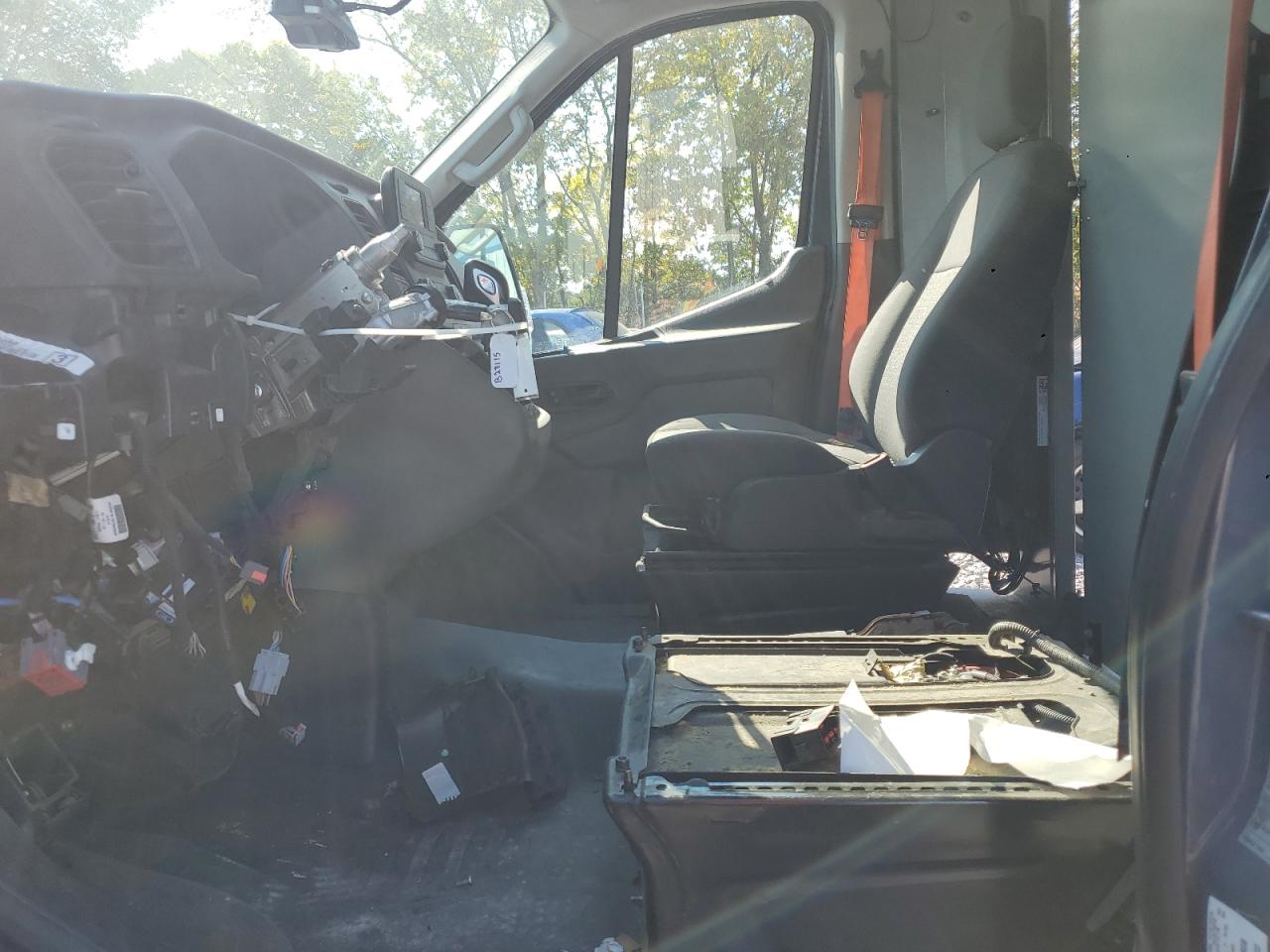 2020 Ford Transit T-250 VIN: 1FTBR3X82LKB28115 Lot: 80460395