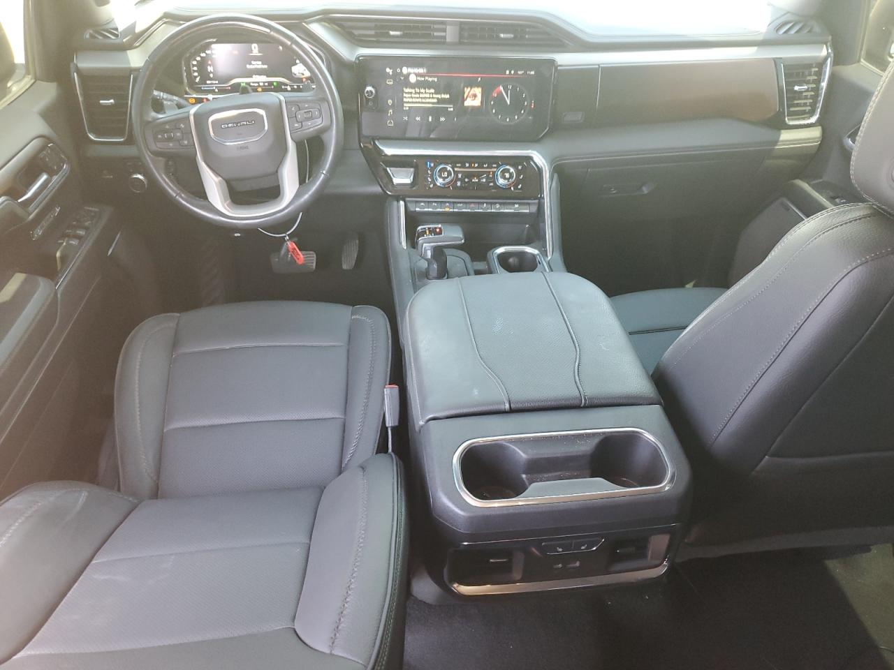 2024 GMC Sierra K1500 Denali VIN: 1GTUUGE8XRZ379448 Lot: 71446505