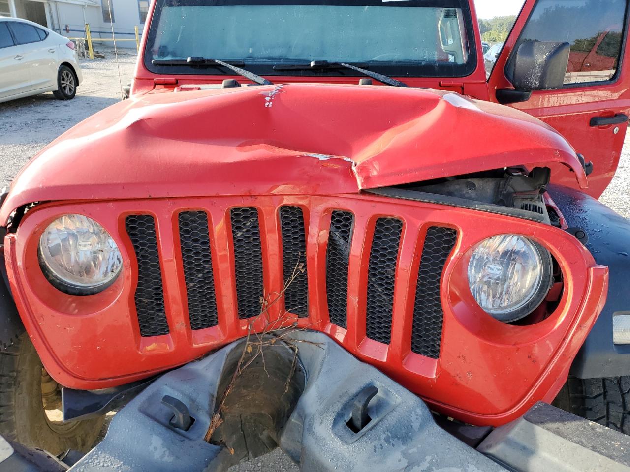 2019 Jeep Wrangler Unlimited Sport VIN: 1C4HJXDN6KW592941 Lot: 84243455