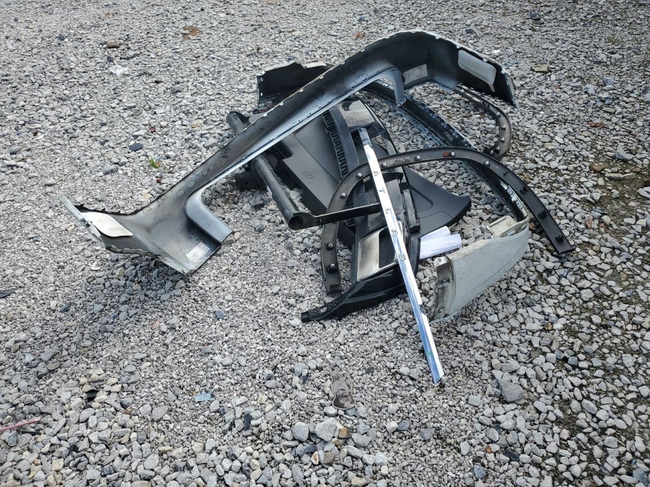 2018 Volkswagen Atlas Se VIN: 1V2PR2CA4JC588195 Lot: 81054765