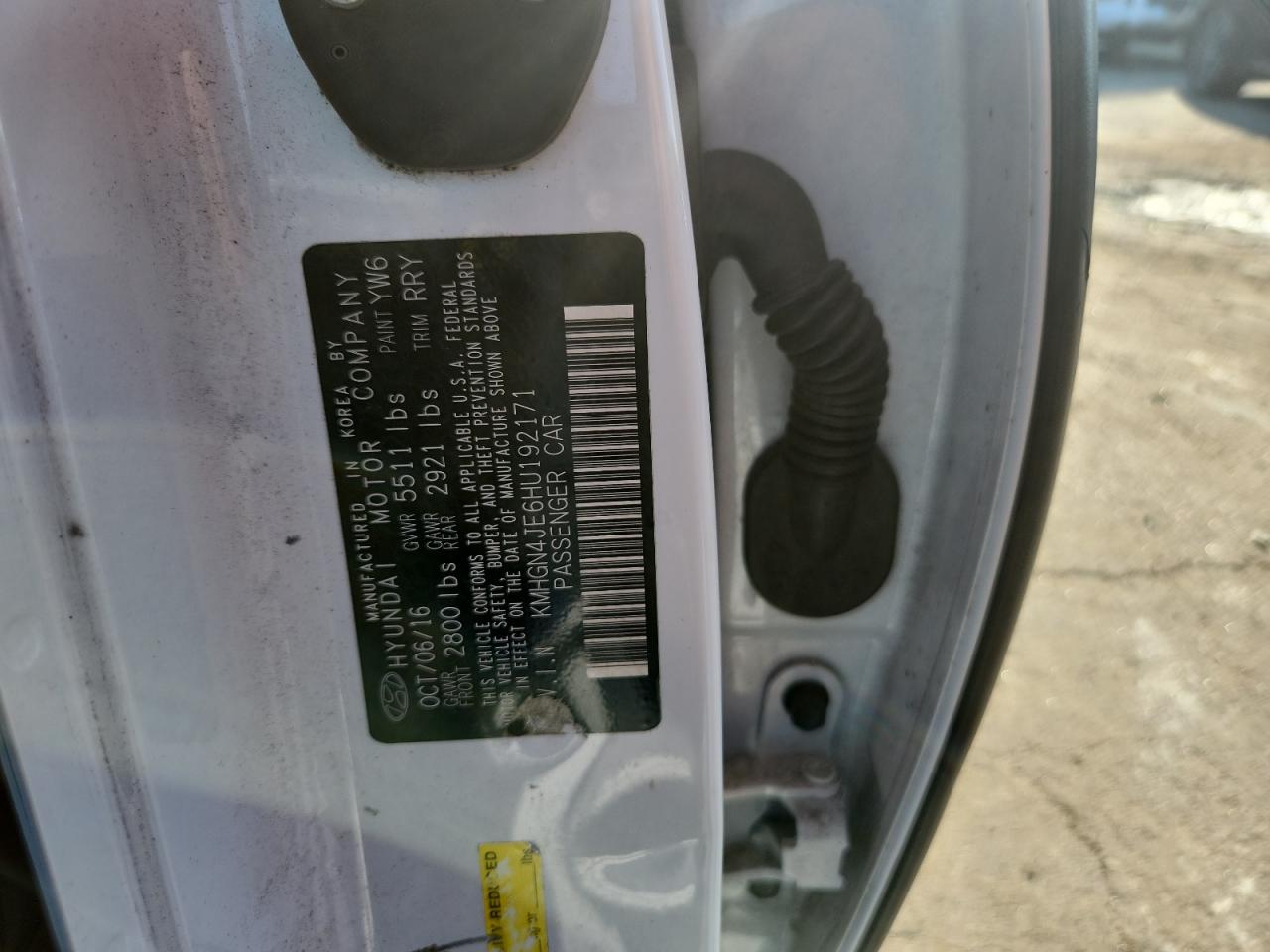 2017 Genesis G80 Base VIN: KMHGN4JE6HU192171 Lot: 80178955