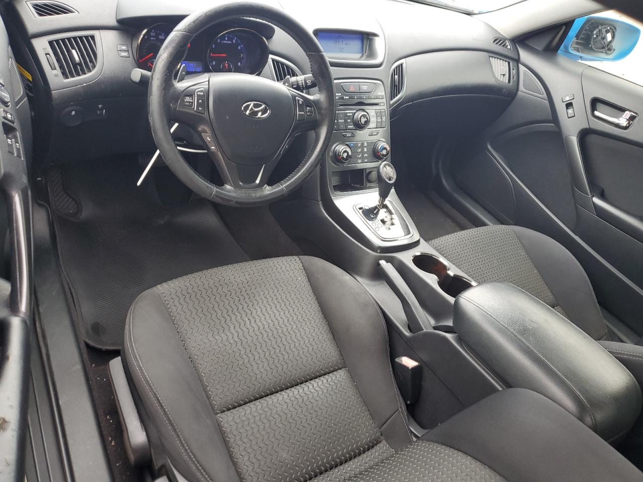 2011 Hyundai Genesis Coupe 2.0T VIN: KMHHT6KD9BU044521 Lot: 84831755